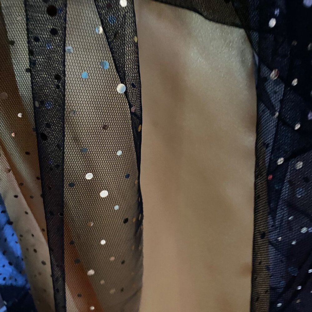 Privada Collection Gold & Black Cocktail Dress With Sequin Overlay Beaded Waist - Picture 7 of 8